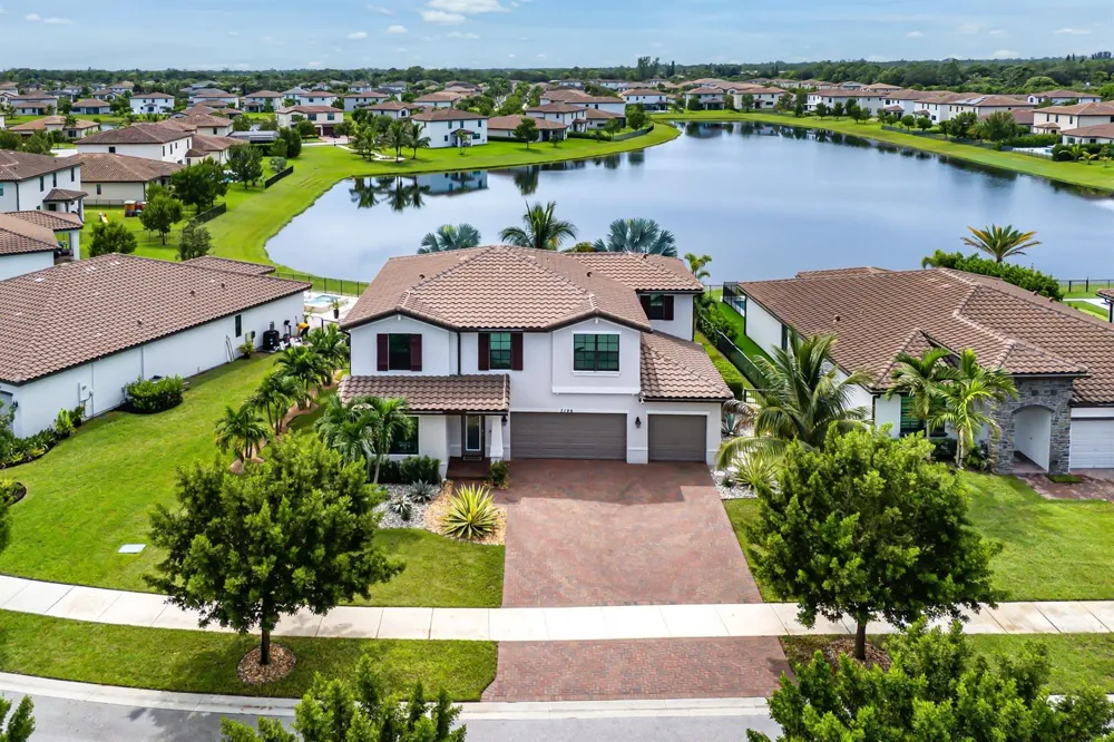 3196 STRENG LANE Royal Palm Beach, FL 33411