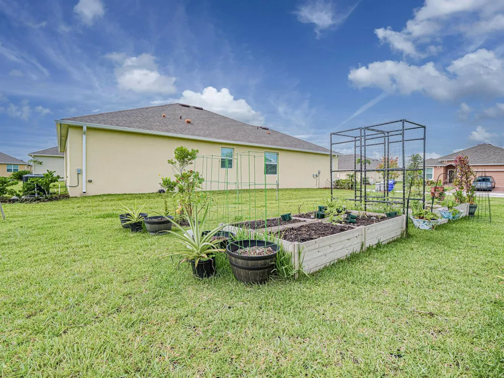 80 52ND SQUARE Vero Beach, FL 32968