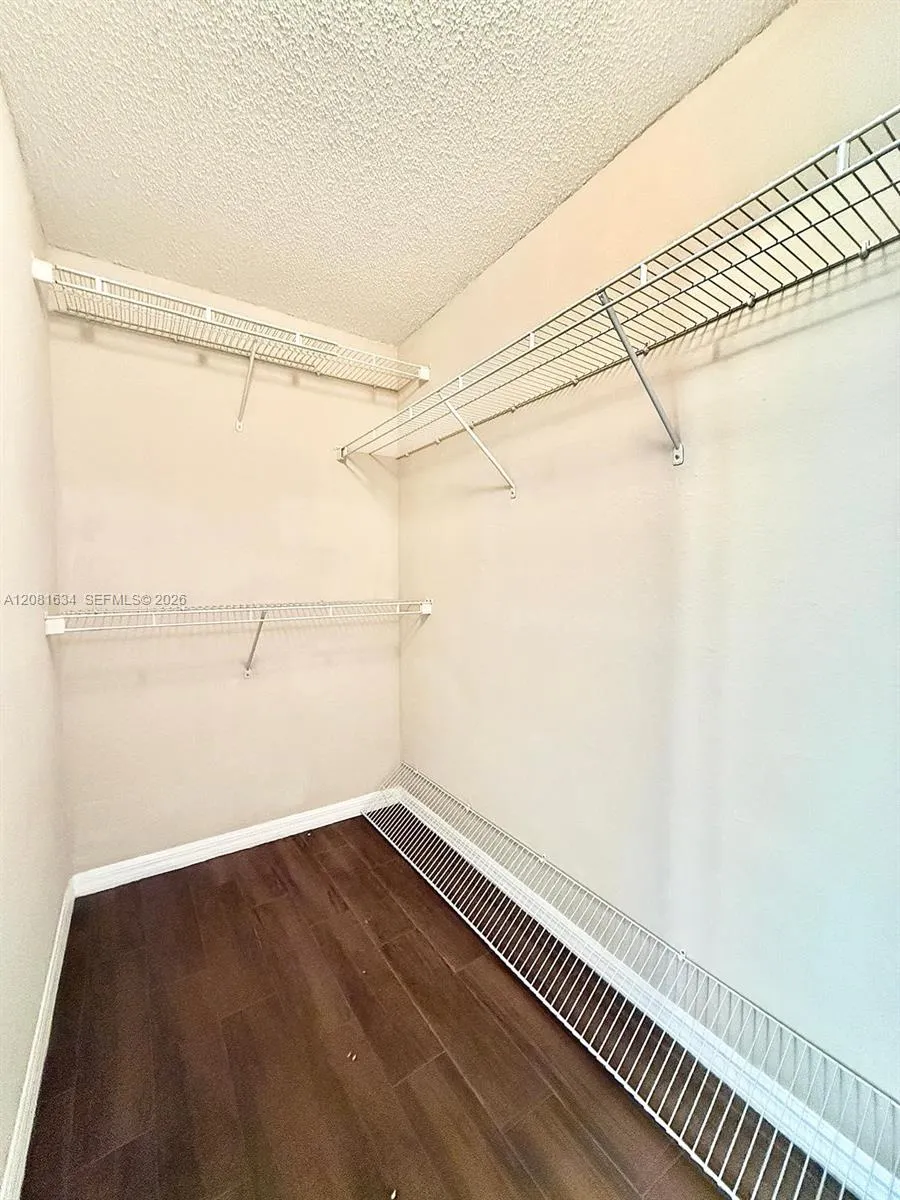3023 Alcazar Pl #201 Palm Beach Gardens, FL 33410