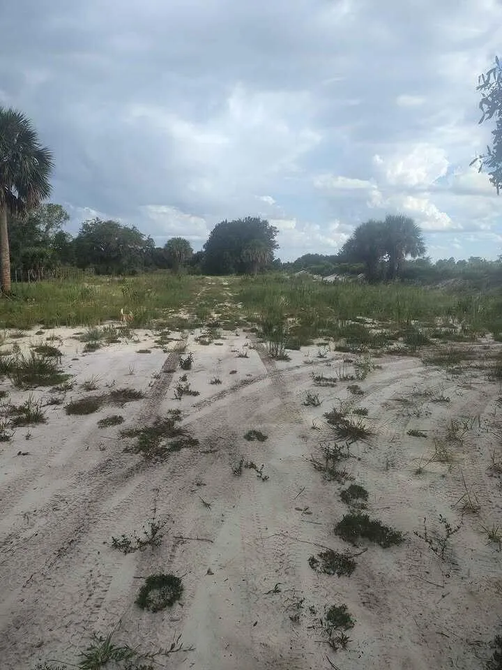 16791 NW 314th Street Okeechobee, FL 34972