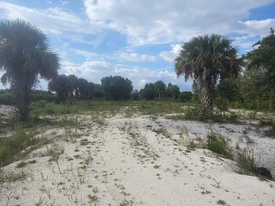 16791 NW 314th Street Okeechobee, FL 34972