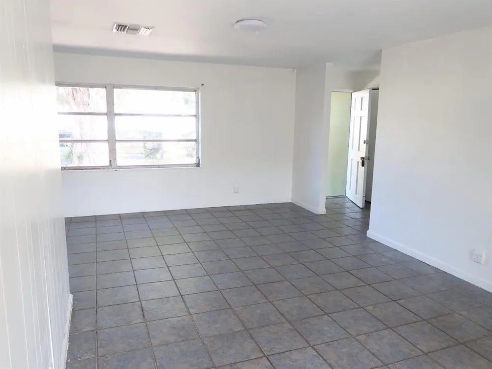 5308 Marcia Place West Palm Beach, FL 33407