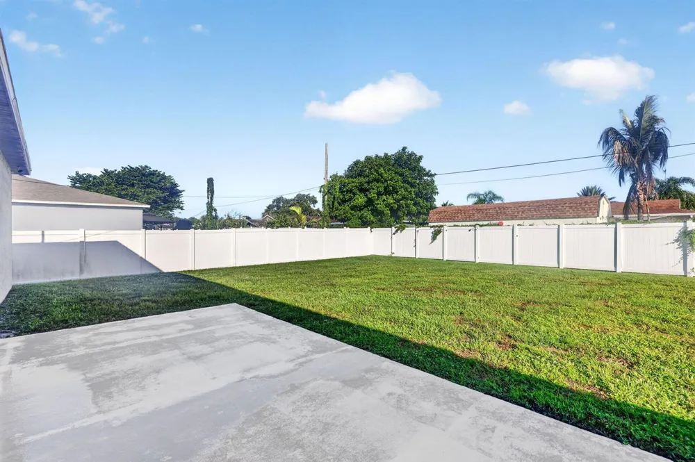 2615 SW HAREM CIRCLE Port St. Lucie, FL 34953