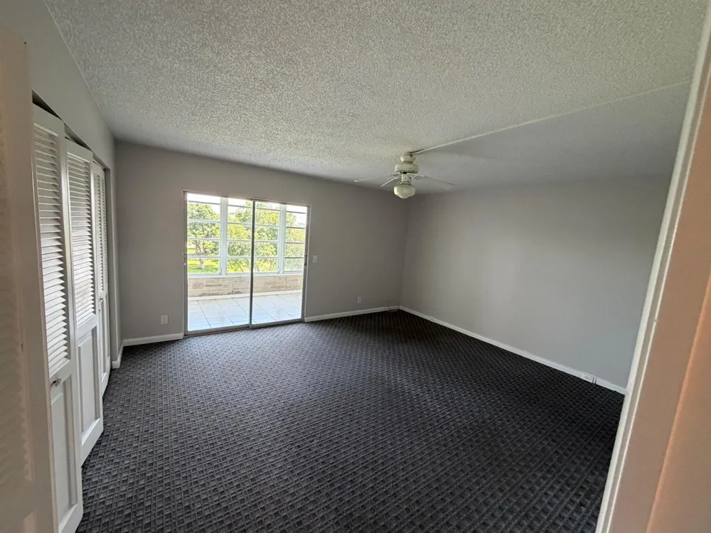 4089 WOLVERTON E Boca Raton, FL 33434