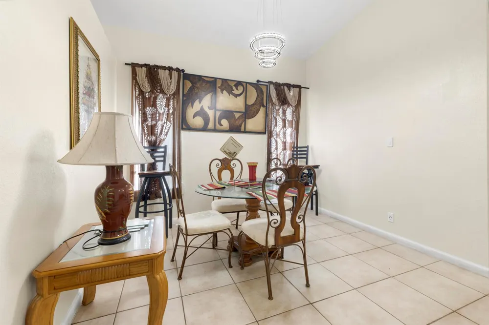 6212 Spring Lake Terrace Fort Pierce, FL 34951