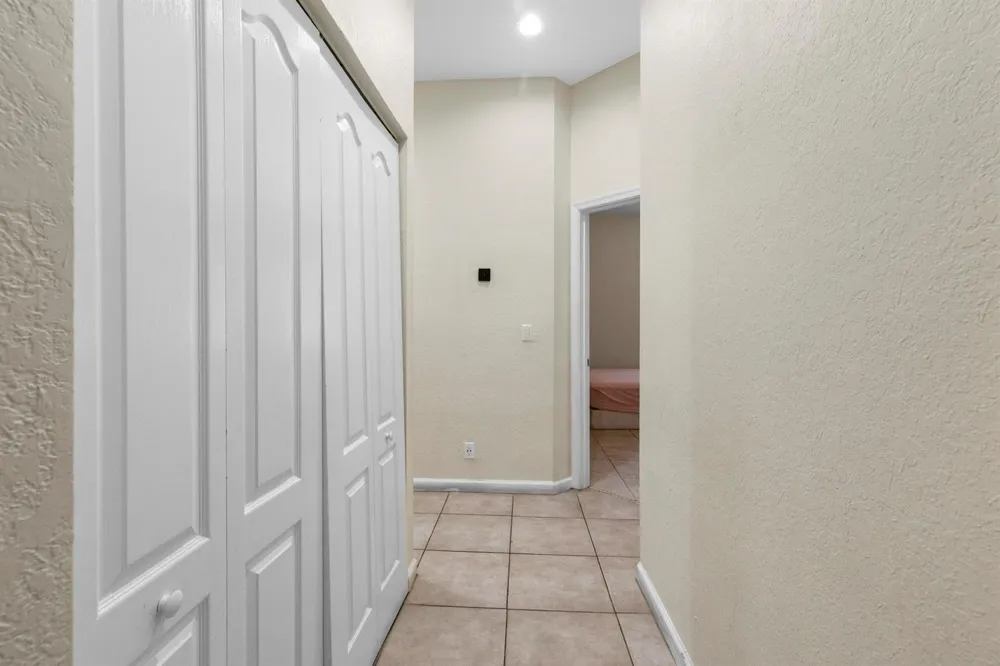 6212 Spring Lake Terrace Fort Pierce, FL 34951