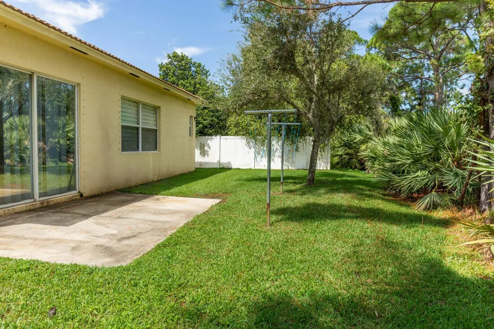 6212 Spring Lake Terrace Fort Pierce, FL 34951
