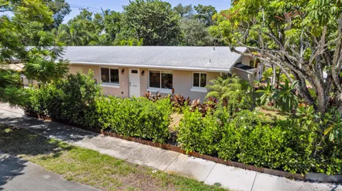 1621 SW 8TH AVENUE #2