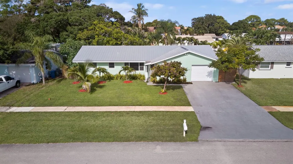 502 Circle E Jupiter, FL 33458