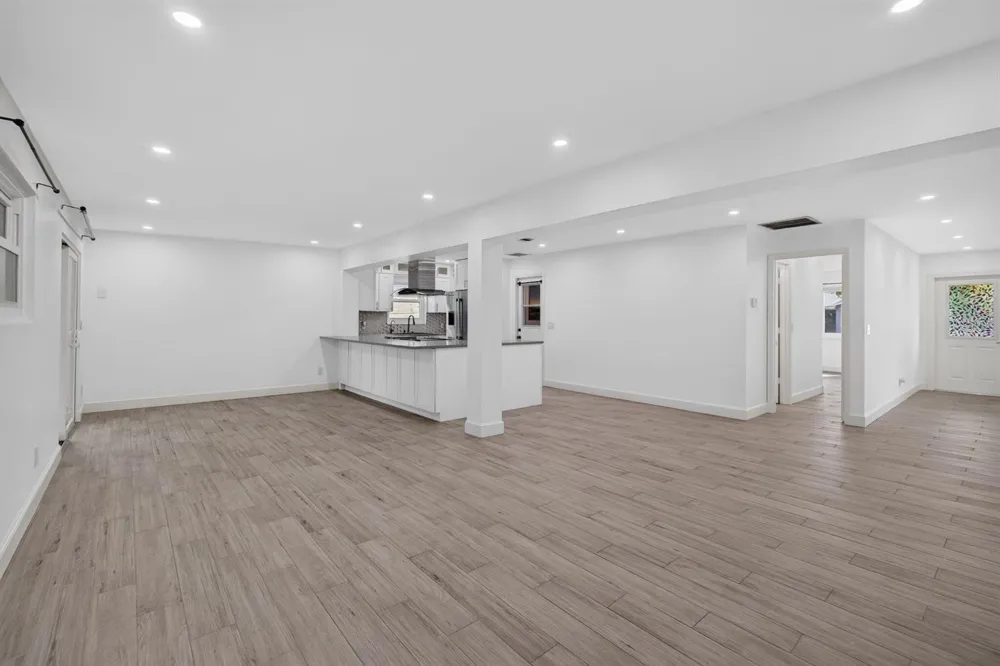 502 Circle E Jupiter, FL 33458