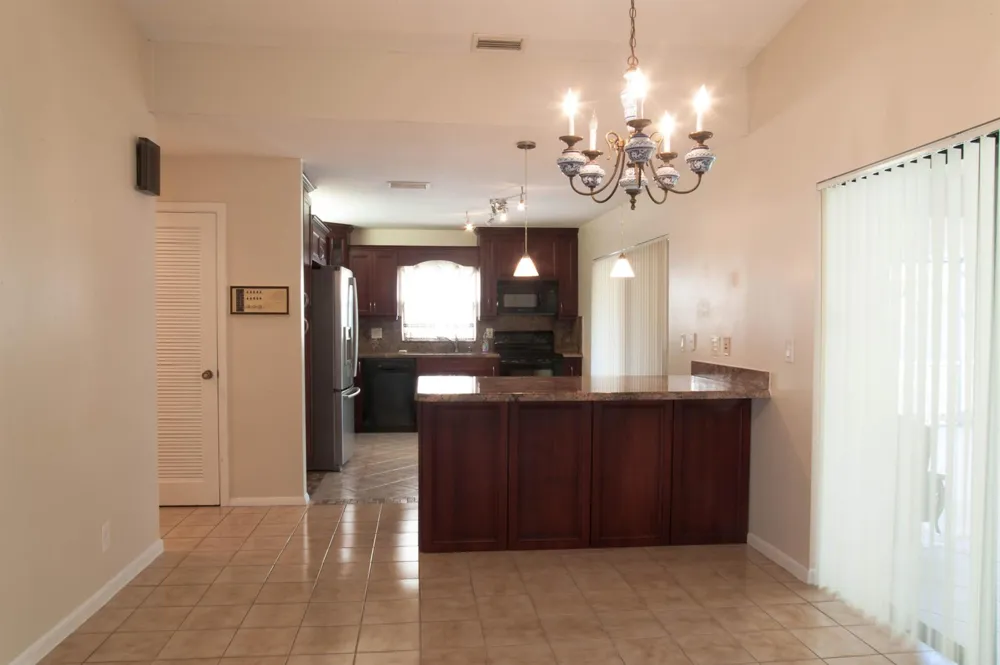 8963 Old Pine Way #21 Boca Raton, FL 33433