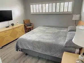 9300 HOLLYBROOK LAKE DRIVE S #304 Pembroke Pines, FL 33025