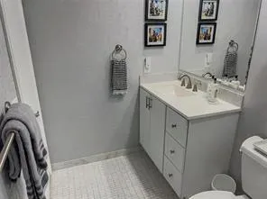 9300 HOLLYBROOK LAKE DRIVE S #304 Pembroke Pines, FL 33025