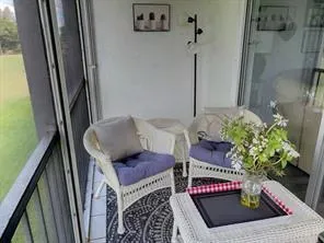 9300 HOLLYBROOK LAKE DRIVE S #304 Pembroke Pines, FL 33025