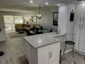 9300 HOLLYBROOK LAKE DRIVE S #304 Pembroke Pines, FL 33025