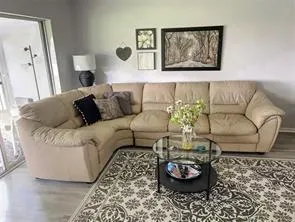 9300 HOLLYBROOK LAKE DRIVE S #304 Pembroke Pines, FL 33025