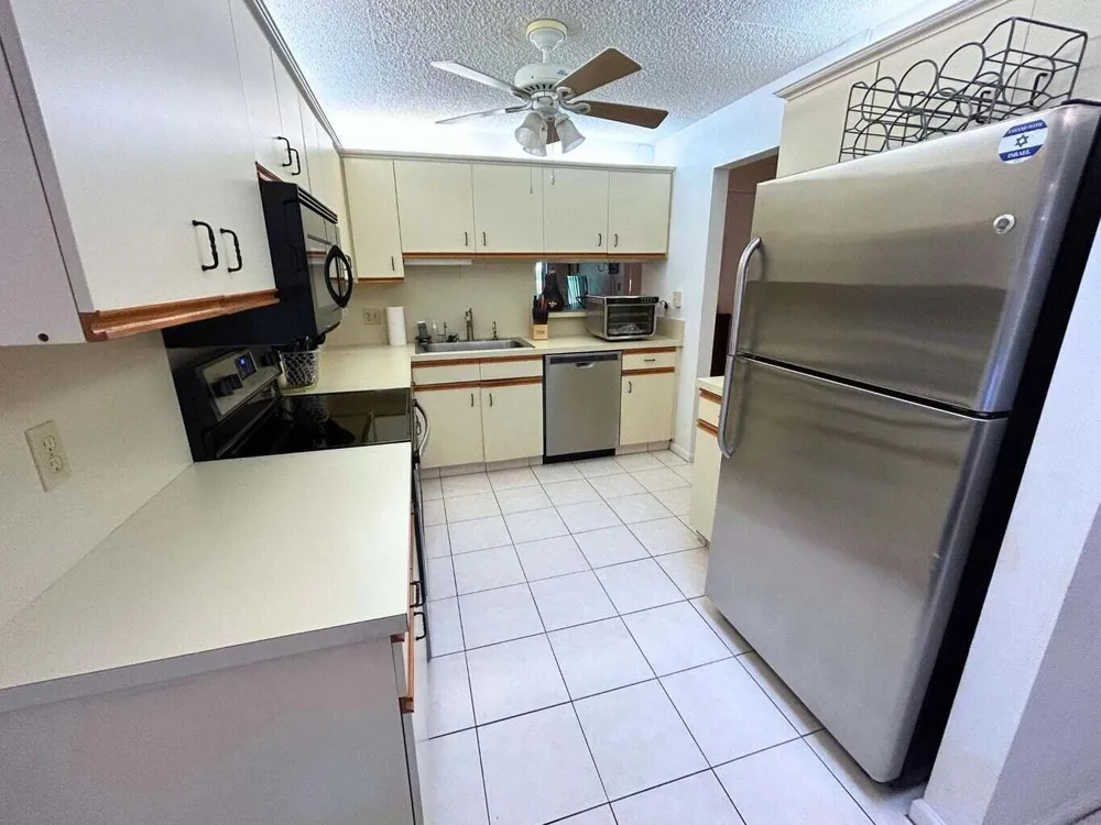 10058 LAURELWOOD PLACE Boynton Beach, FL 33437