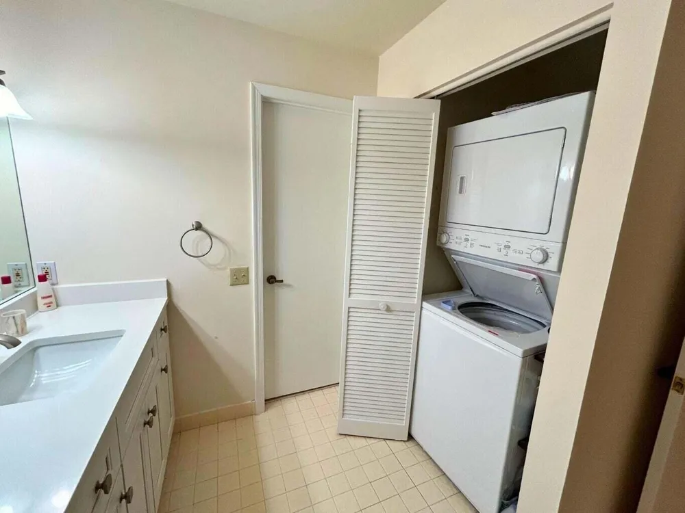 10058 LAURELWOOD PLACE Boynton Beach, FL 33437