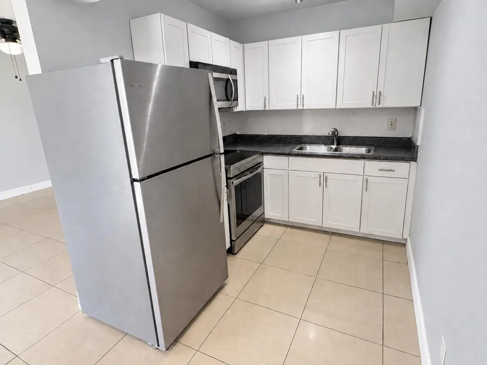2631 SW 13TH AVENUE #2 Fort Lauderdale, FL 33315