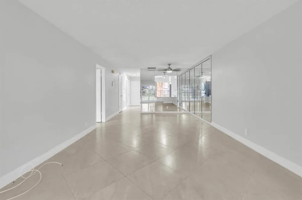 13950 VIA FLORA #B Delray Beach, FL 33483