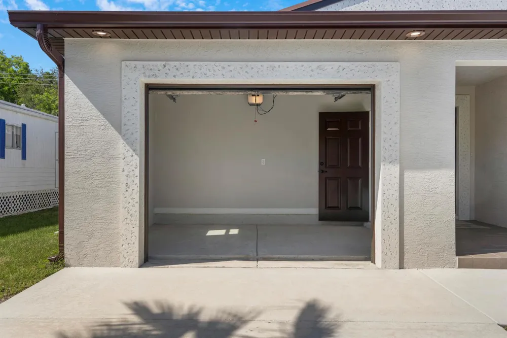 13990 Gorrion Court Fort Pierce, FL 34951