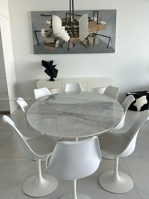 1 Collins Ave #602 Miami Beach, FL 33139