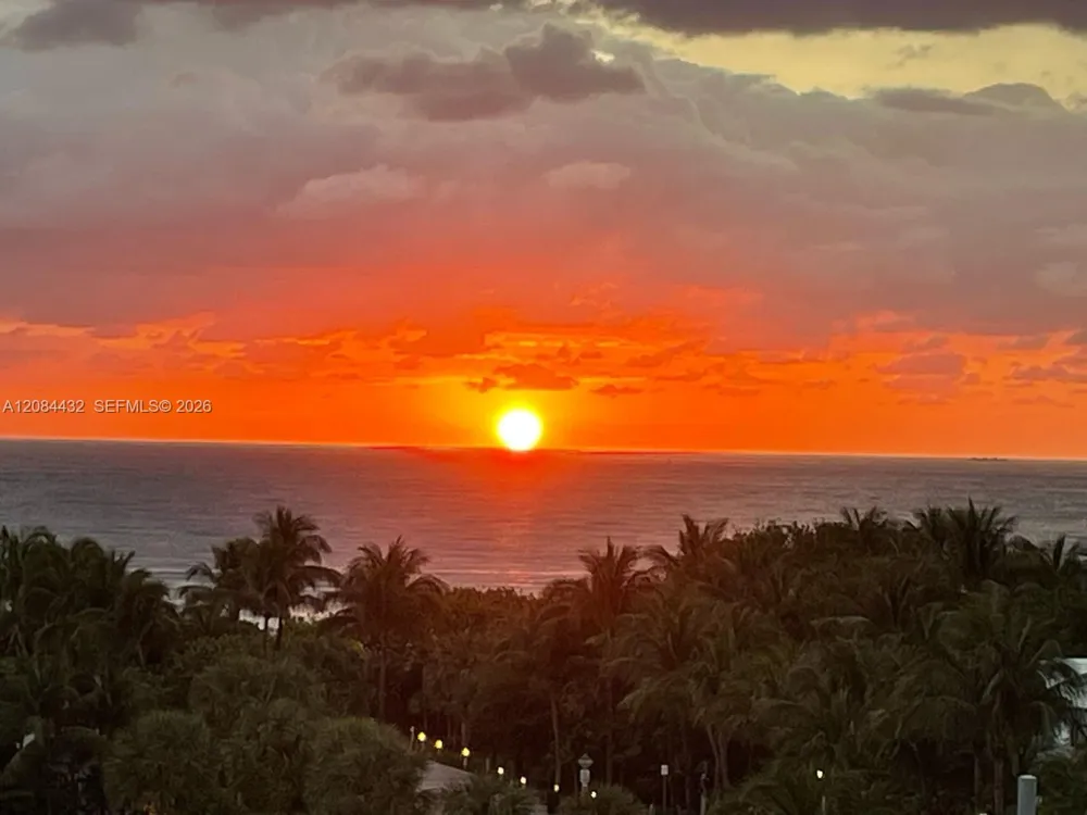 1 Collins Ave #602 Miami Beach, FL 33139
