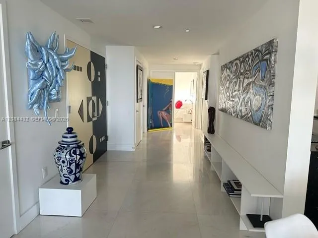 1 Collins Ave #602 Miami Beach, FL 33139