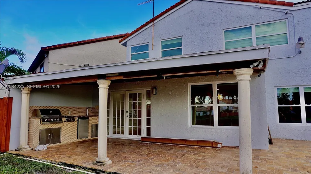 13259 SW 9th Ln Miami, FL 33184