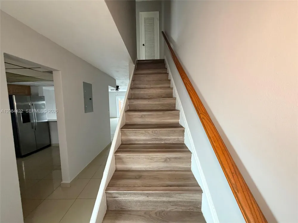 7006 W 17th Ct Hialeah, FL 33014