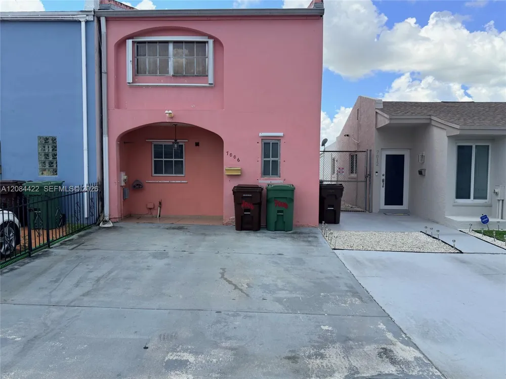 7006 W 17th Ct Hialeah, FL 33014