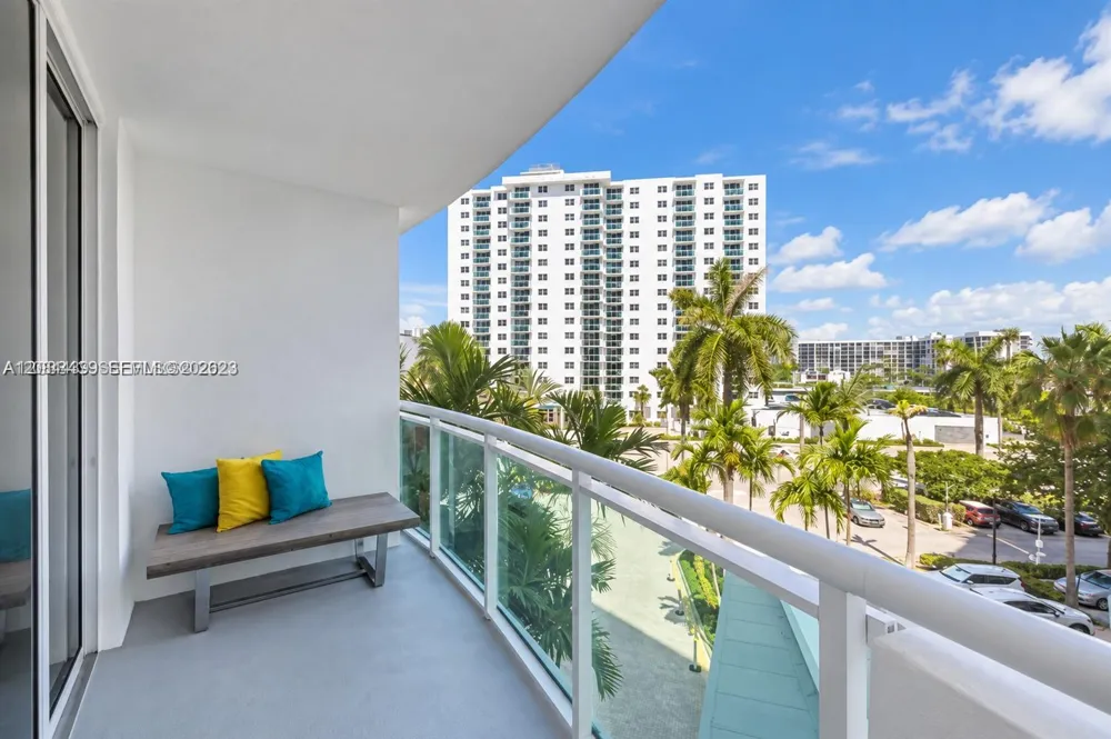 3001 S Ocean Dr #433 Hollywood, FL 33019