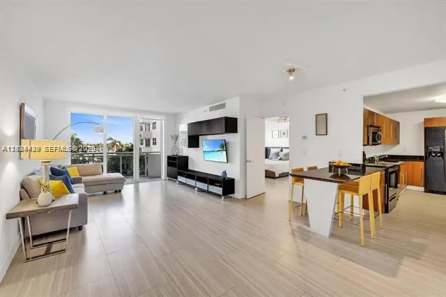 3001 S Ocean Dr #433 Hollywood, FL 33019