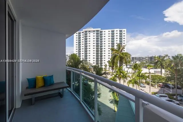 3001 S Ocean Dr #433 Hollywood, FL 33019