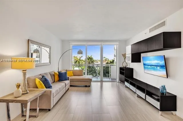 3001 S Ocean Dr #433 Hollywood, FL 33019