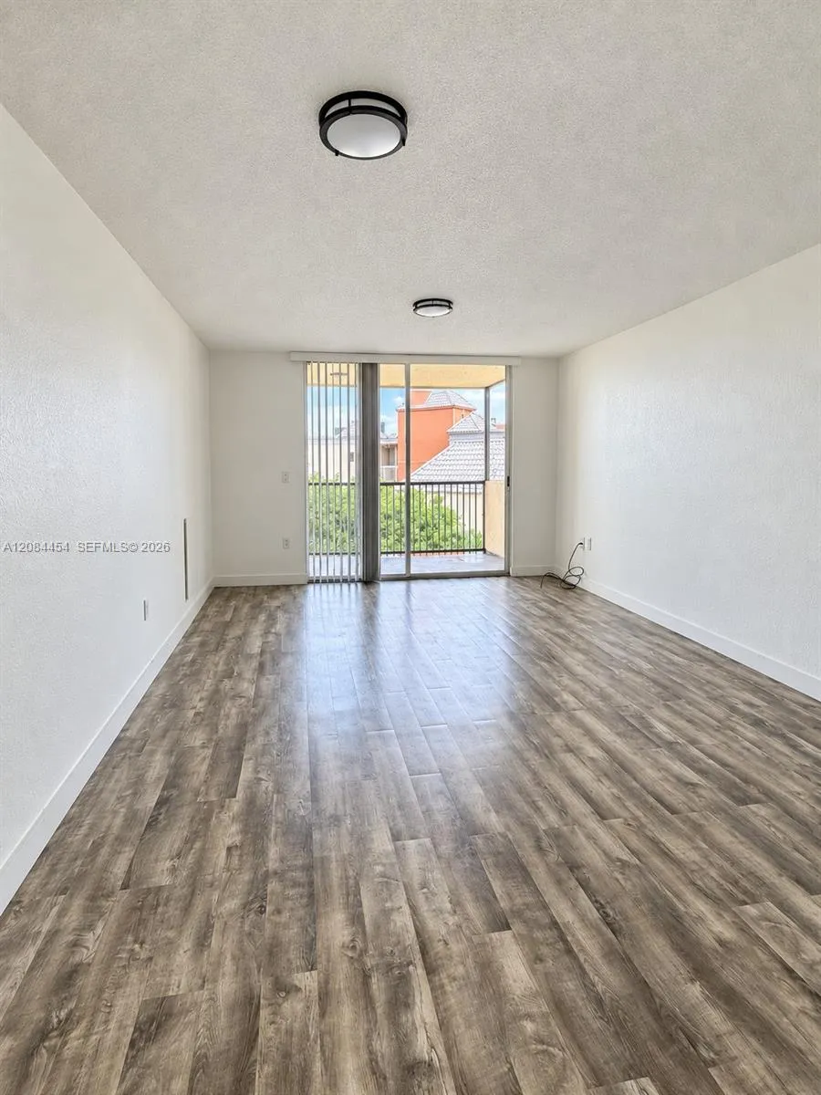 Address Not Shown Doral, FL 33166