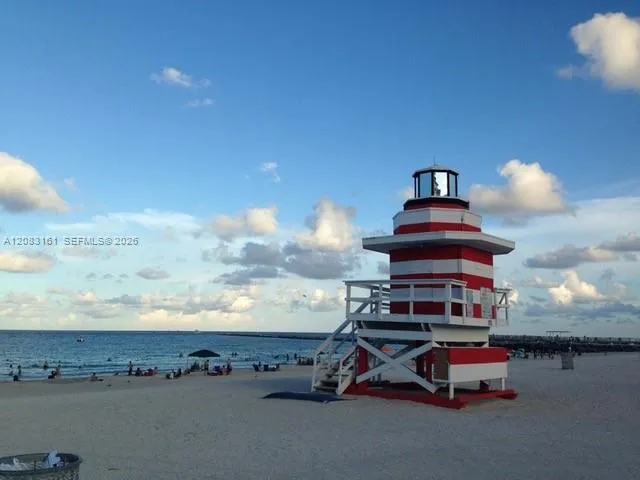 65 Washington Ave #25 Miami Beach, FL 33139