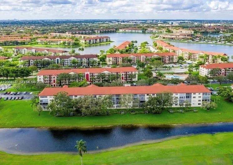 13155 SW 7th Ct #402E Pembroke Pines, FL 33027