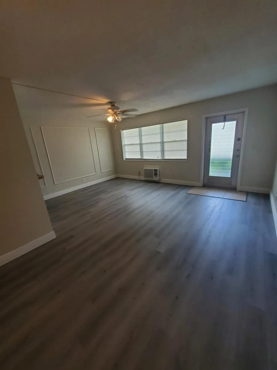 90 ANDOVER D West Palm Beach, FL 33417