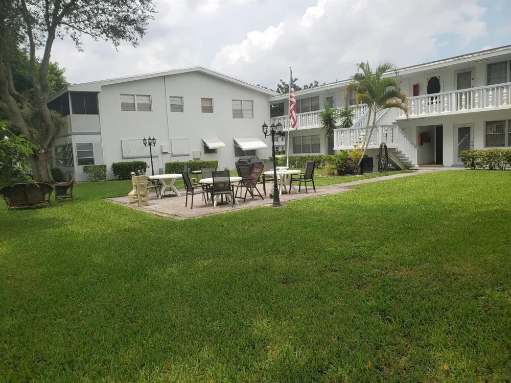 90 ANDOVER D West Palm Beach, FL 33417