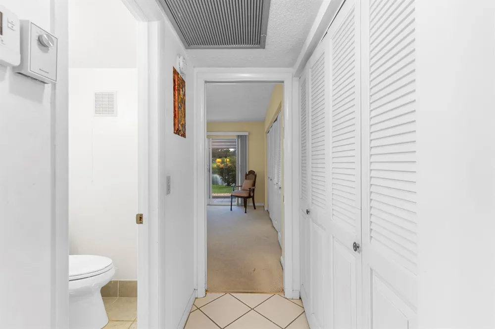 1145 Cambridge G Deerfield Beach, FL 33442