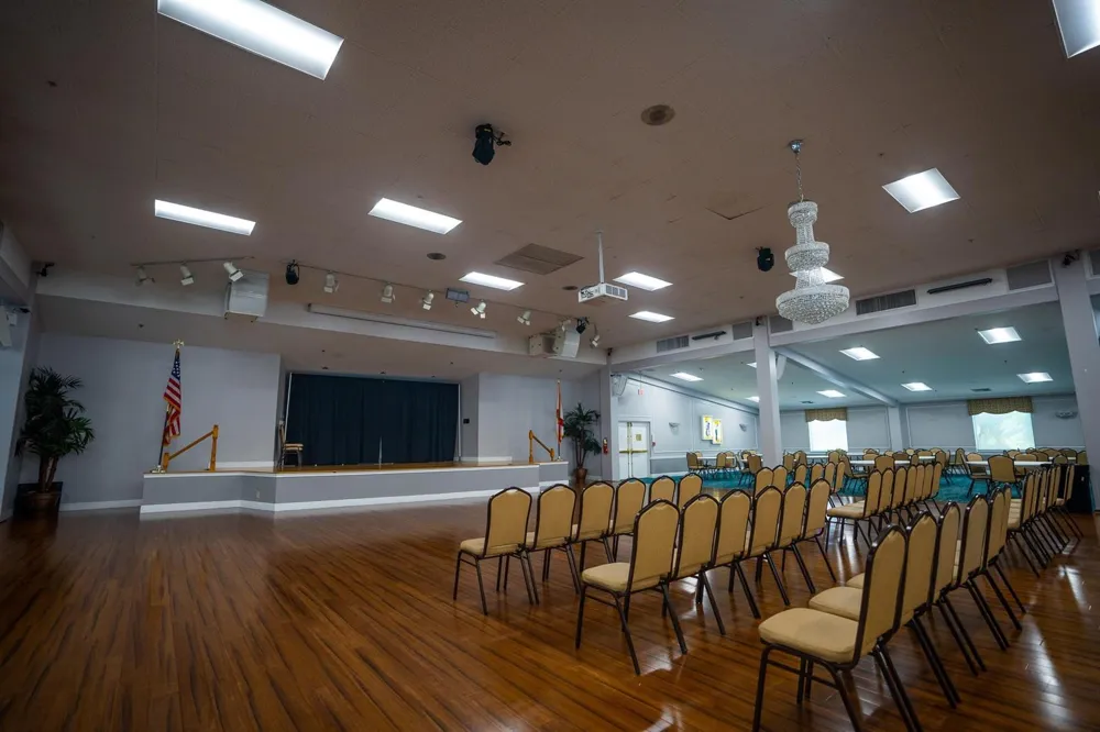 1145 Cambridge G Deerfield Beach, FL 33442