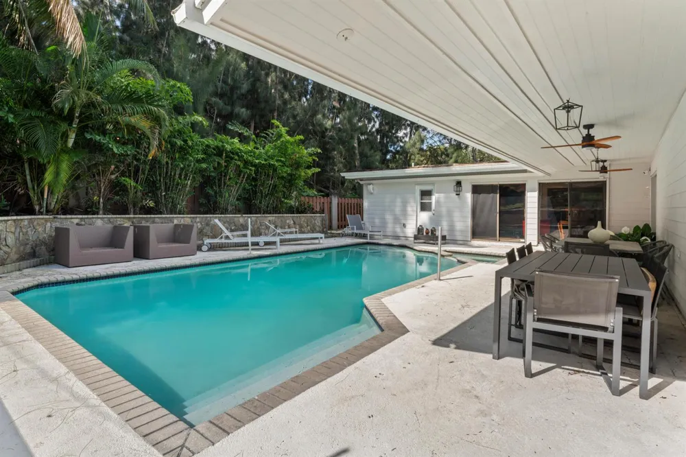50 NW 5TH AVENUE Boca Raton, FL 33432