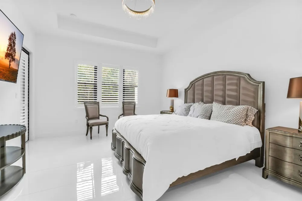 9285 MOUNTAIN PINE Grove Boynton Beach, FL 33473