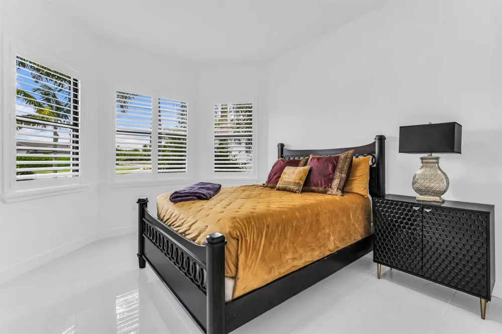 9285 MOUNTAIN PINE Grove Boynton Beach, FL 33473