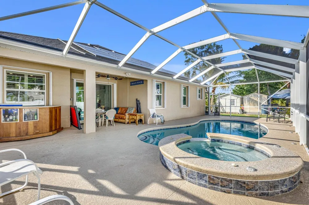 2621 SW Feather Terrace Port St. Lucie, FL 34953