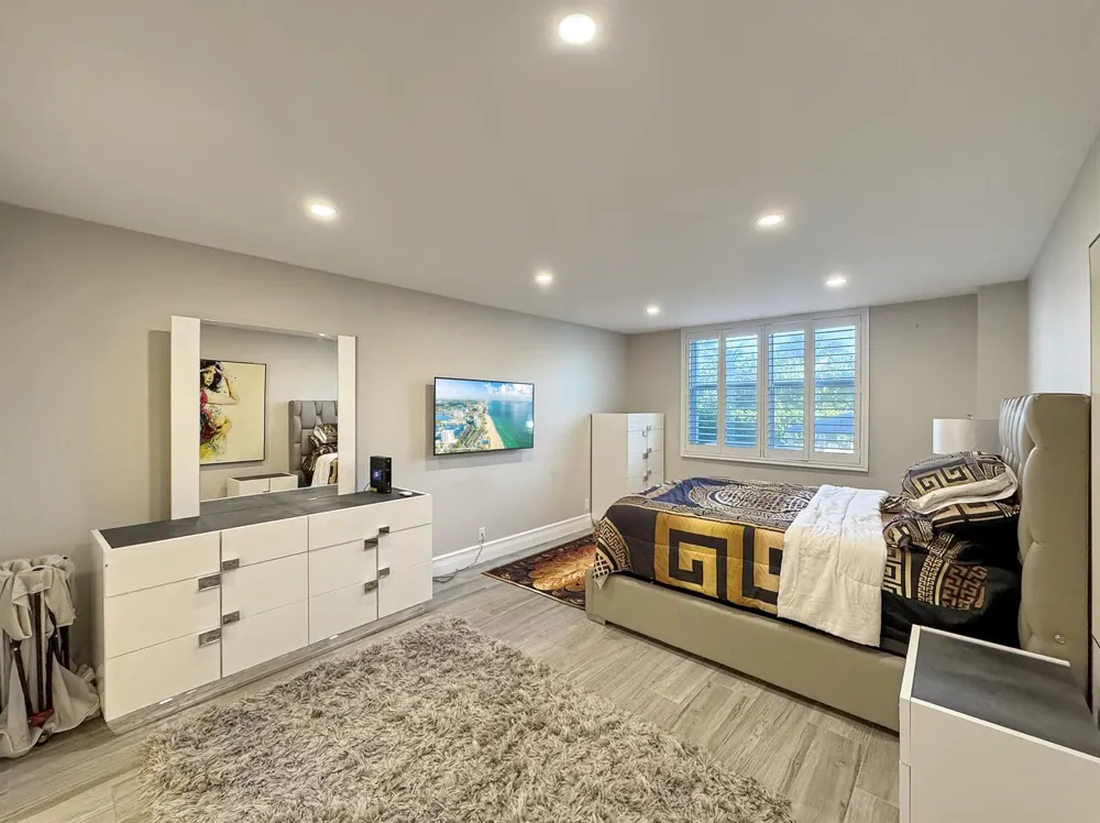 2000 S OCEAN BLVD # BOULEVARD #LF Lauderdale By The Sea, FL 33062