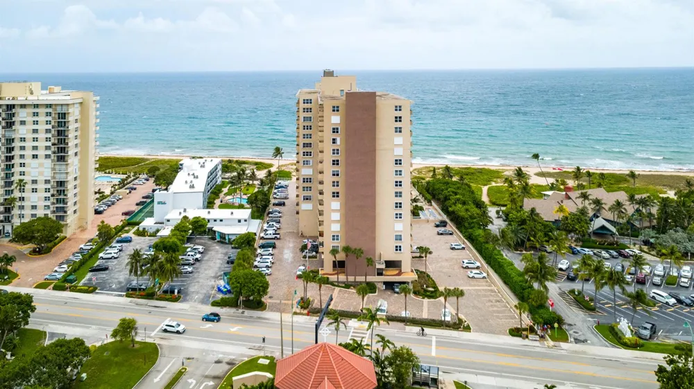 2000 S OCEAN BLVD # BOULEVARD #LF Lauderdale By The Sea, FL 33062
