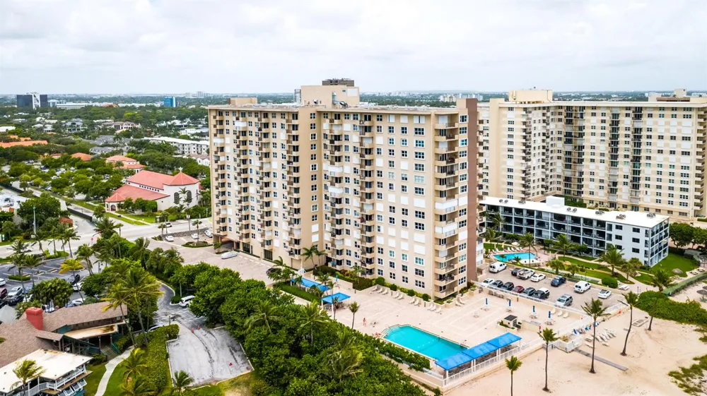 2000 S OCEAN BLVD # BOULEVARD #LF Lauderdale By The Sea, FL 33062