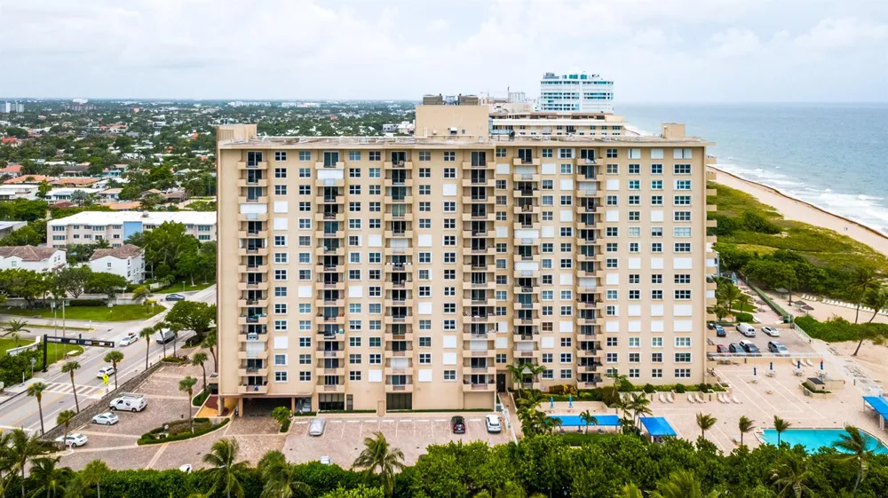 2000 S OCEAN BLVD # BOULEVARD #LF Lauderdale By The Sea, FL 33062